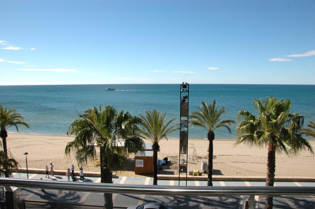 Apartamentos Las Palmas VII Family Only Salou Exteriör bild